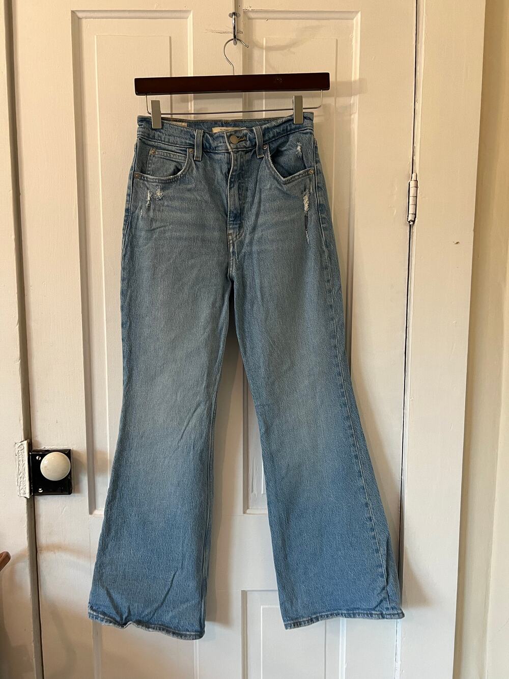 Levi's blue jeans women's 70s high flare 26"x30" boho hippie festival pants